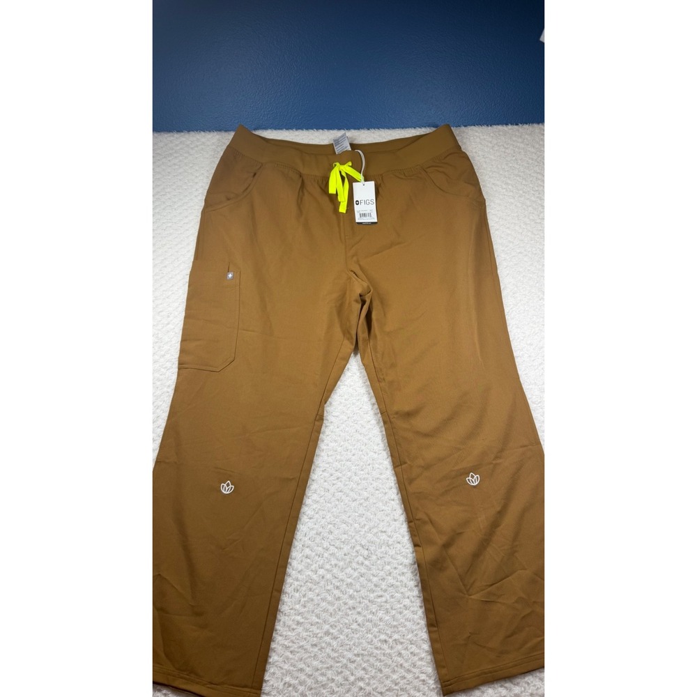Figs Kade Women's Cargo Scrub Bottoms Brown Size 2XL P New With Tags *READ